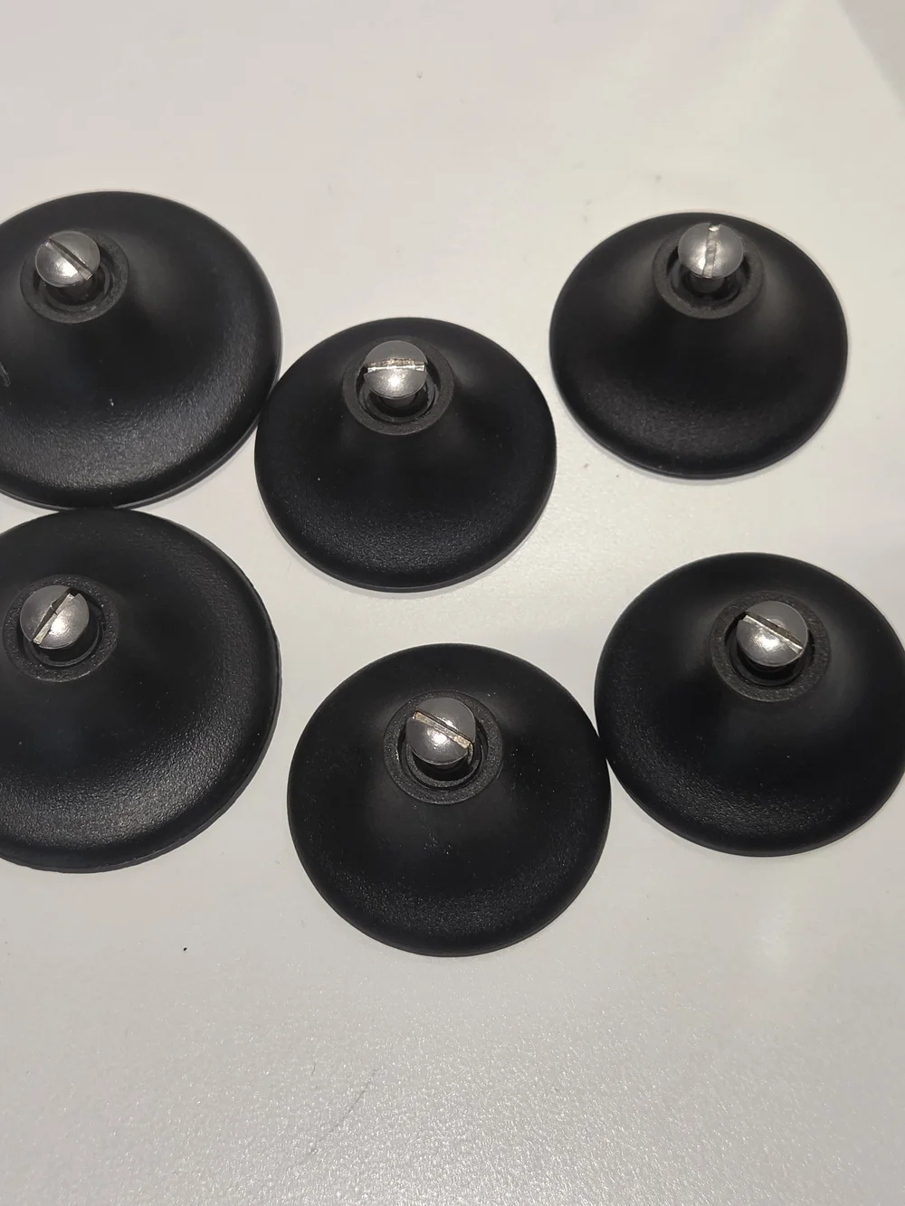 Le Creuset Lot Of 6 Knobs Black Phenolic Replacement Preowned 2x 2.2